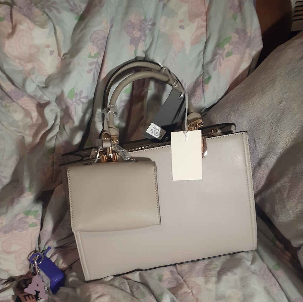 Vegan purse